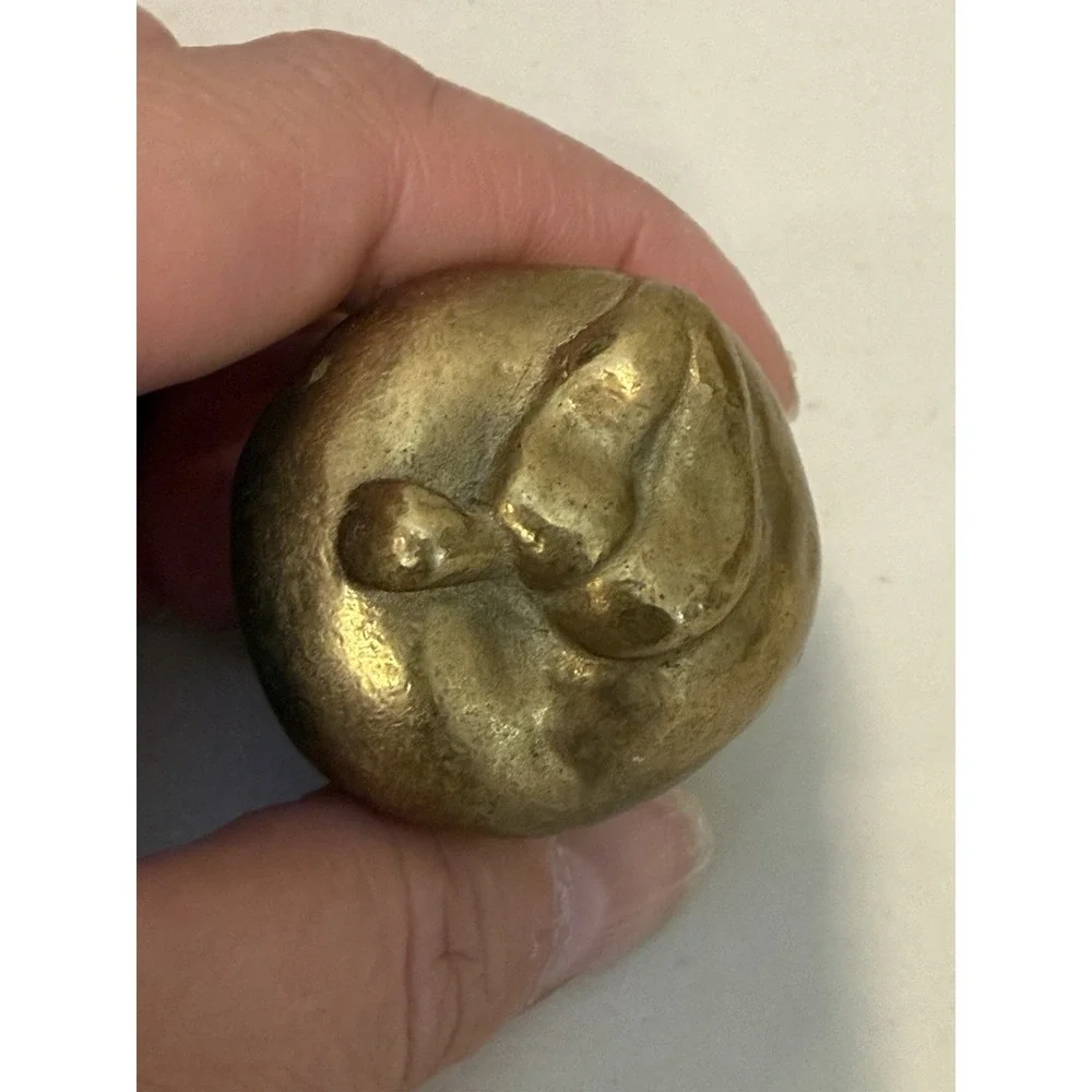 Vintage solid brass apple, pepper, fruit with leaf, paperweight Heavy